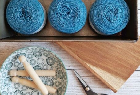 Yarn Tools - Three Blue Yarn Threads